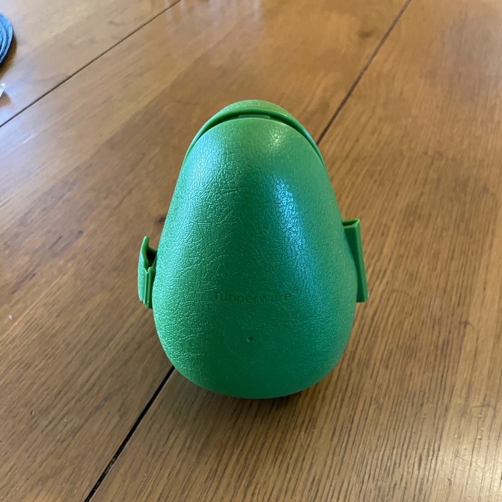Tupperware Avocado Storage Container
